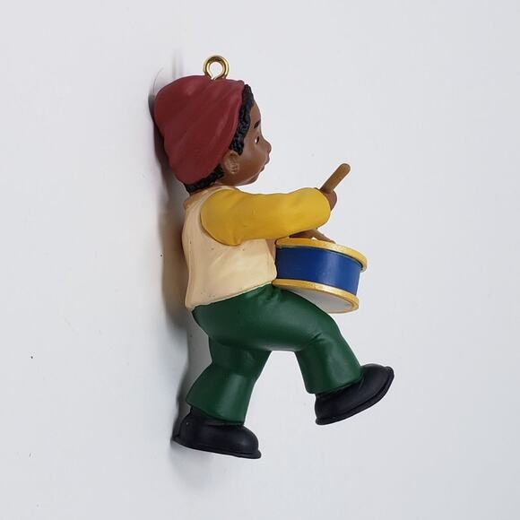 1993 Hallmark Little Drummer Boy Handcrafted Keepsake Christmas Ornament. - Picture 4 of 8